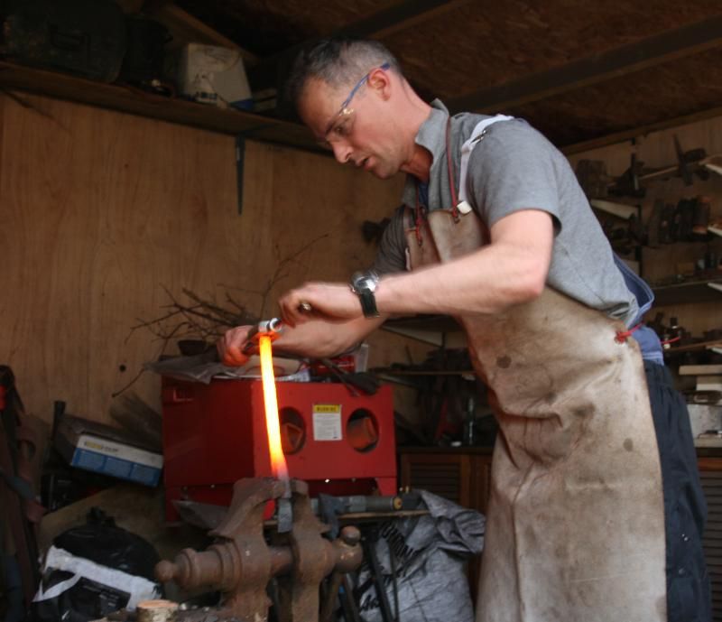 Recent knife making course DAMASCUS!! pic heavy BushcraftUK Community